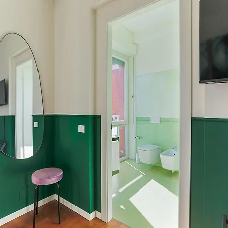 The Rent - Wonderful Multi-bedroom In The Area Colonne Di San Lorenzo Διαμέρισμα *