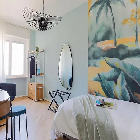 The Rent - Wonderful Multi-bedroom In The Area Colonne Di San Lorenzo Διαμέρισμα